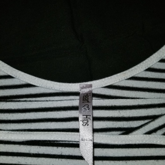 Crop Top - Picture 3 of 4